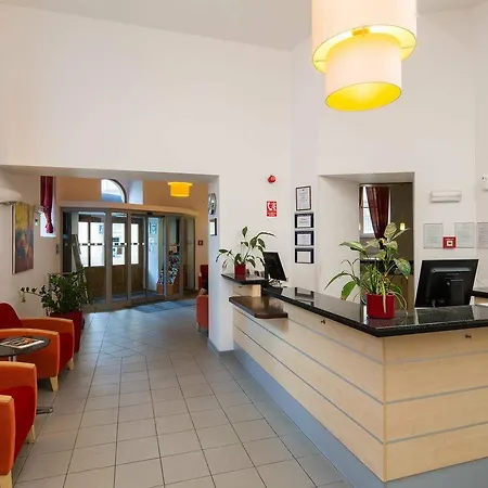 Exe Park Hotell 3*